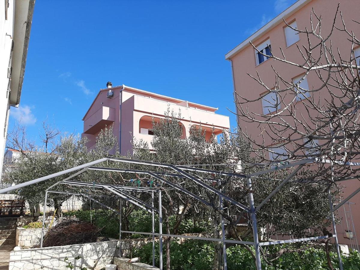 Apartments Ljulj Trogir Exterior foto